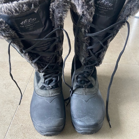 North Face Prima-loft Insulated Waterproof Winter Boots - Picture 2 of 7